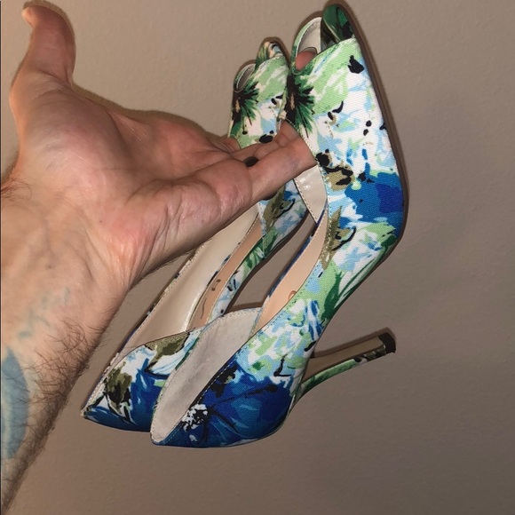 Unisa Green floral peep toe d’orsay heels - Picture 3 of 5